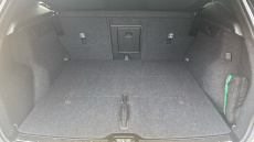 Volvo XC40 2.0 B3P Ultra Dark 5dr Auto Petrol Estate